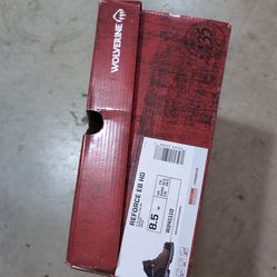 Industrial safety shoes