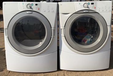 Whirlpool duet washer and dryer set