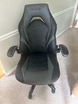 Emerge gaming chair
