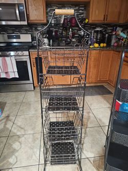4 basket storage