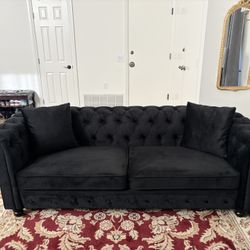 Black Velvet Chesterfield Couch (with matching throw pillows)