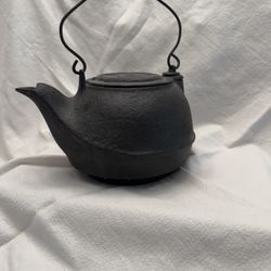Iron kettle