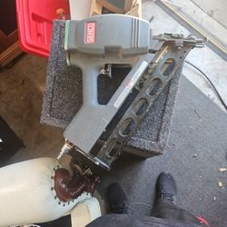 Senco Nail Gun