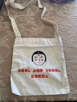 Vintage canvas messenger/tote bag!