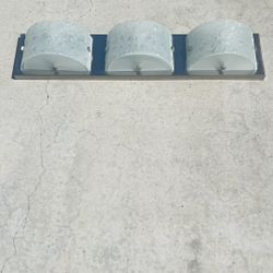 24” Vanity Light Great For Bathroom $15