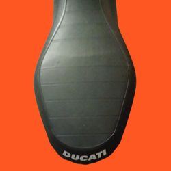 Ducati Seat