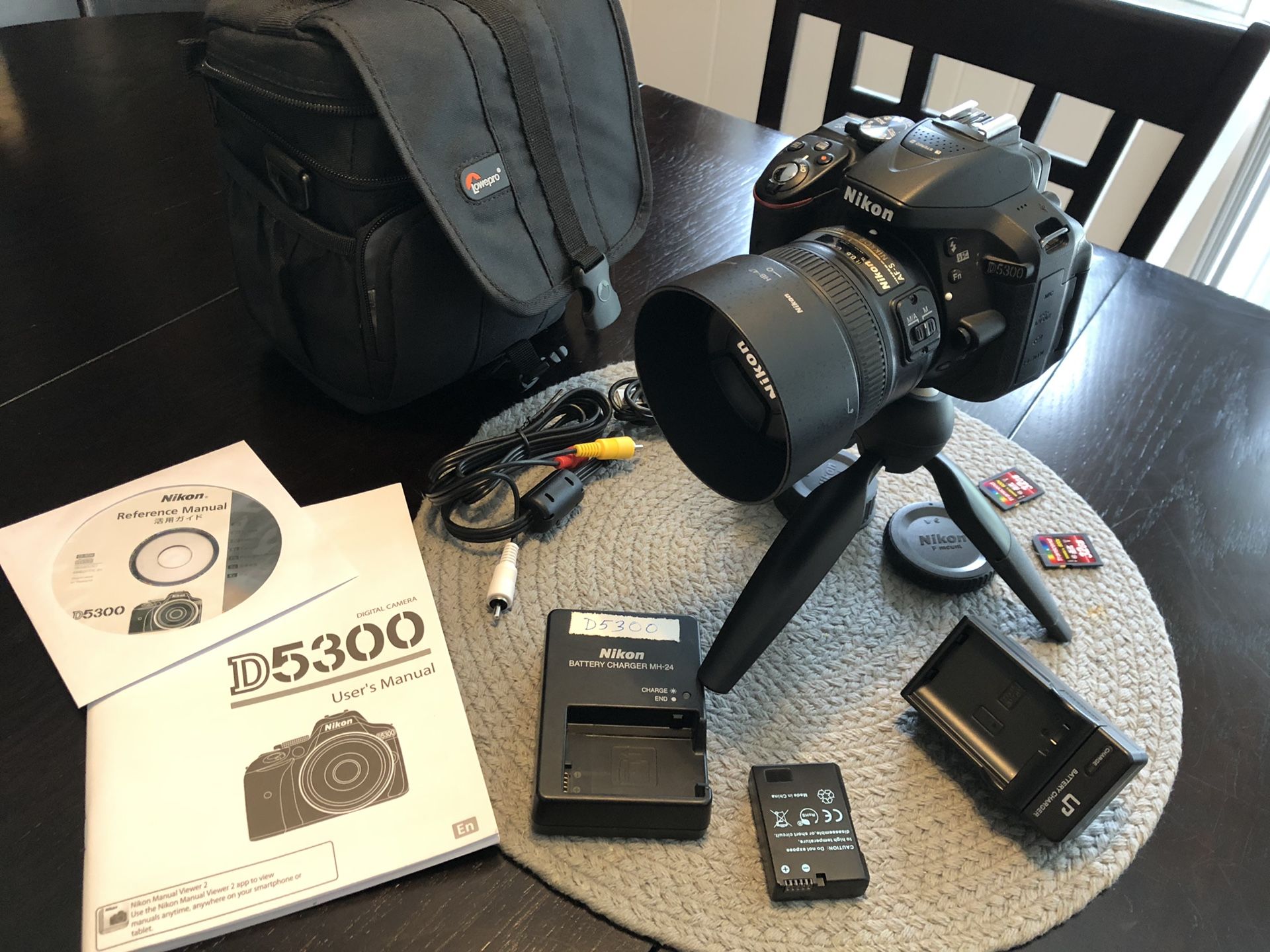 Nikon d5300, lens and accessories