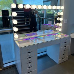 Brand New Elegant Vanity Set 