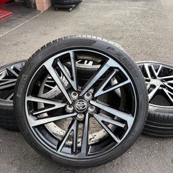 19inch toyota camry original wheels and tire for sale 5×114.3