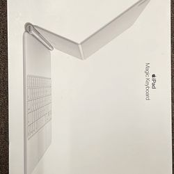 iPad Pro 12. 9 Inch Magic Keyboard