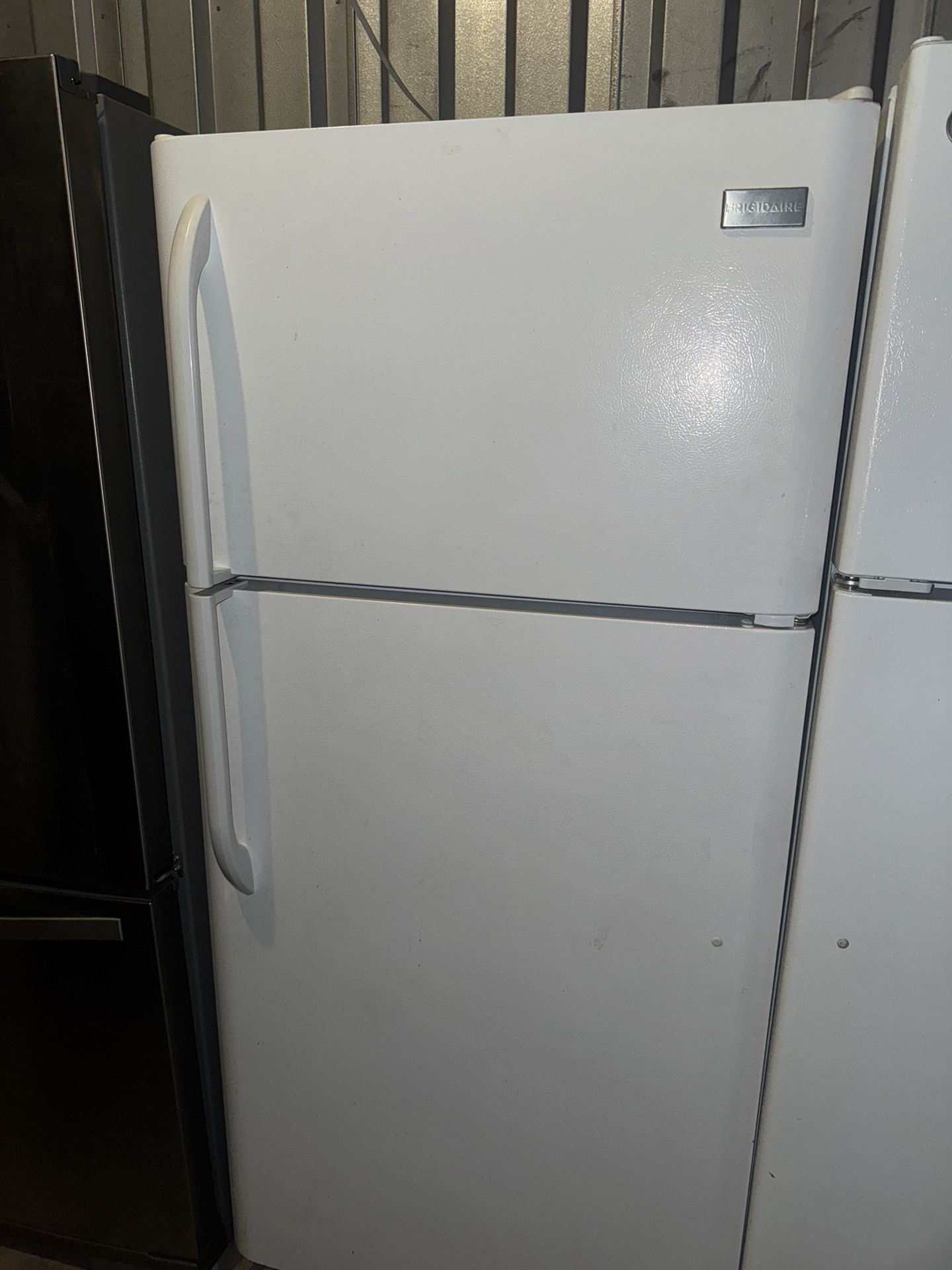 Fridge. 30 Inch. 28. Inch.  