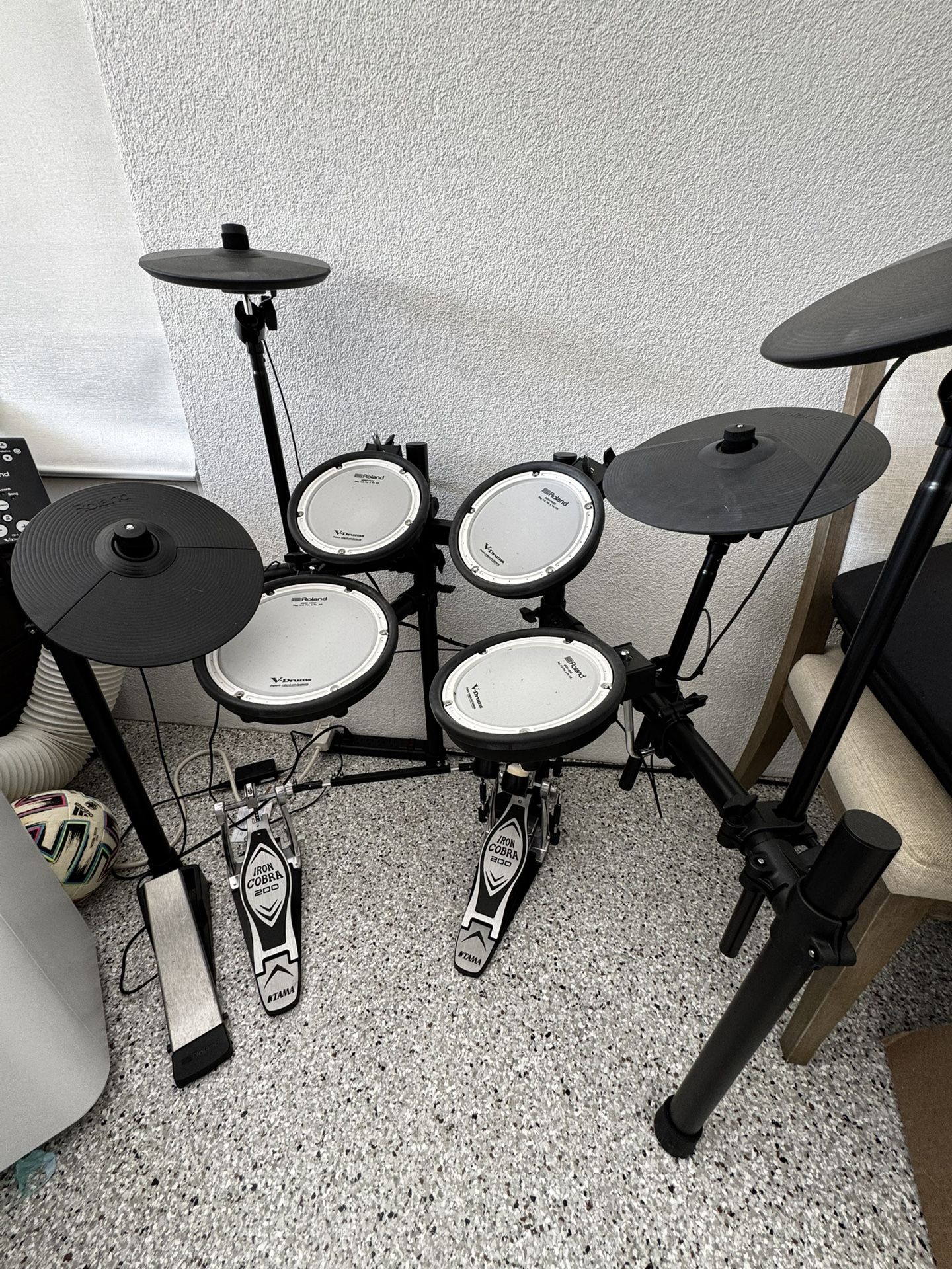 Roland TD1DMKX V-Drum set with Double Bass Pedal LIKE NEW