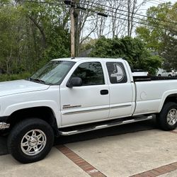 2003 GMC 4x4 2500 Extra Can Truck 