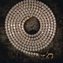 25’ Yellow Gold 5mm Pointer Chain  (Rvsp $180)