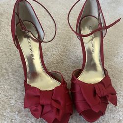 Audrey Brooke Size 7.5 Red Heels 