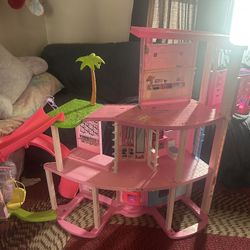 Barbie Dreamhouse