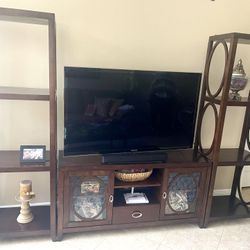 3 Piece Wall Unit With Shelves And Tv Stand Center Piece 