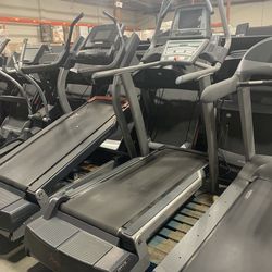 Freemotion Commercial Incline Trainer With Color Touchscreen (FMTK75009)