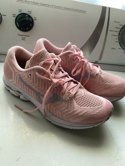 Women’s Tennis