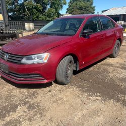 2016 Volkswagen Jetta Part Out