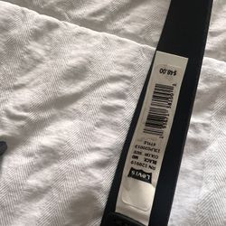 Levi’s Unisex Belt (size: Medium) Men Or Woman 