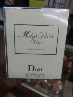 Miss dior perfume