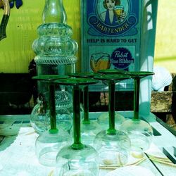 Luminarc (France) Set Of Six Emerald Green Vintage Wine Glasses