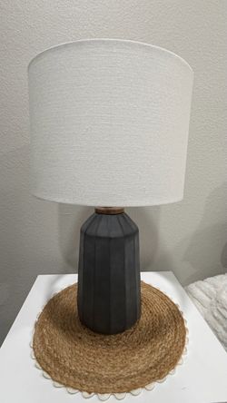 Magnolia lamp