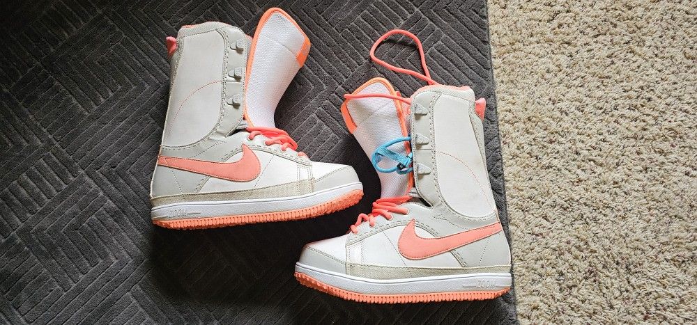 Nike Snowboard Boots