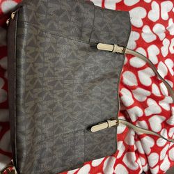 Michael Kors Zipper Tote