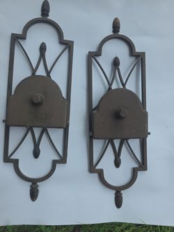Southern Living Home Cordova Candle Sconces-Set of 2- Distress Brown