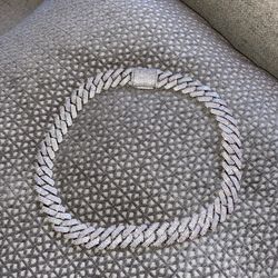 Moissanite Cuban Link Chain