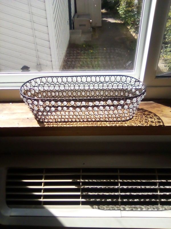 Beaded Wire Mail/Candle/Junk Tray