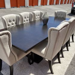 Comedor de Madera / Dining room Table 8 sillas