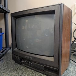 1989 Hitachi CRT TV