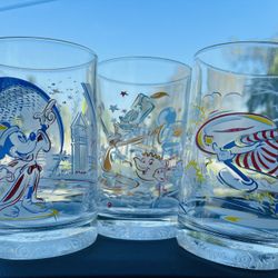1996 Walt Disney World 25th Anniversary "Remember the Magic" collectible glasses