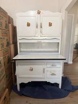 Hoosier Cabinet 1940’s