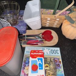Storage Containers/baskets 