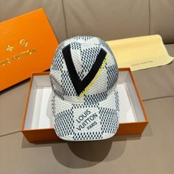Louis Vuitton baseball cap