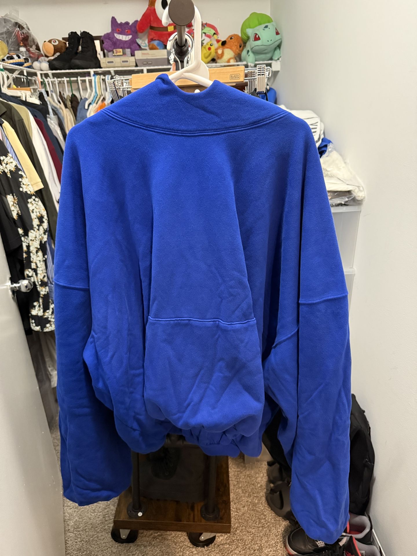 Yeezy Unreleased Blue Dove Perfect Hoodie Size L