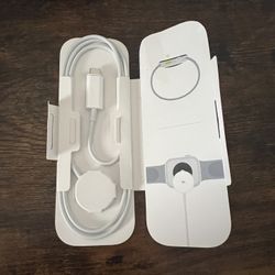 Apple Watch USB-C Charger