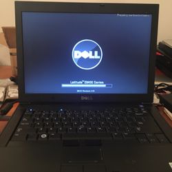14 Inches Dell Latitude Windows 7 4 GB Memory Ram 250 GB Had