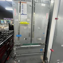 New Open Box 4 Door Thermador Built In 36” Fridge Panel Ready + Ice Maker