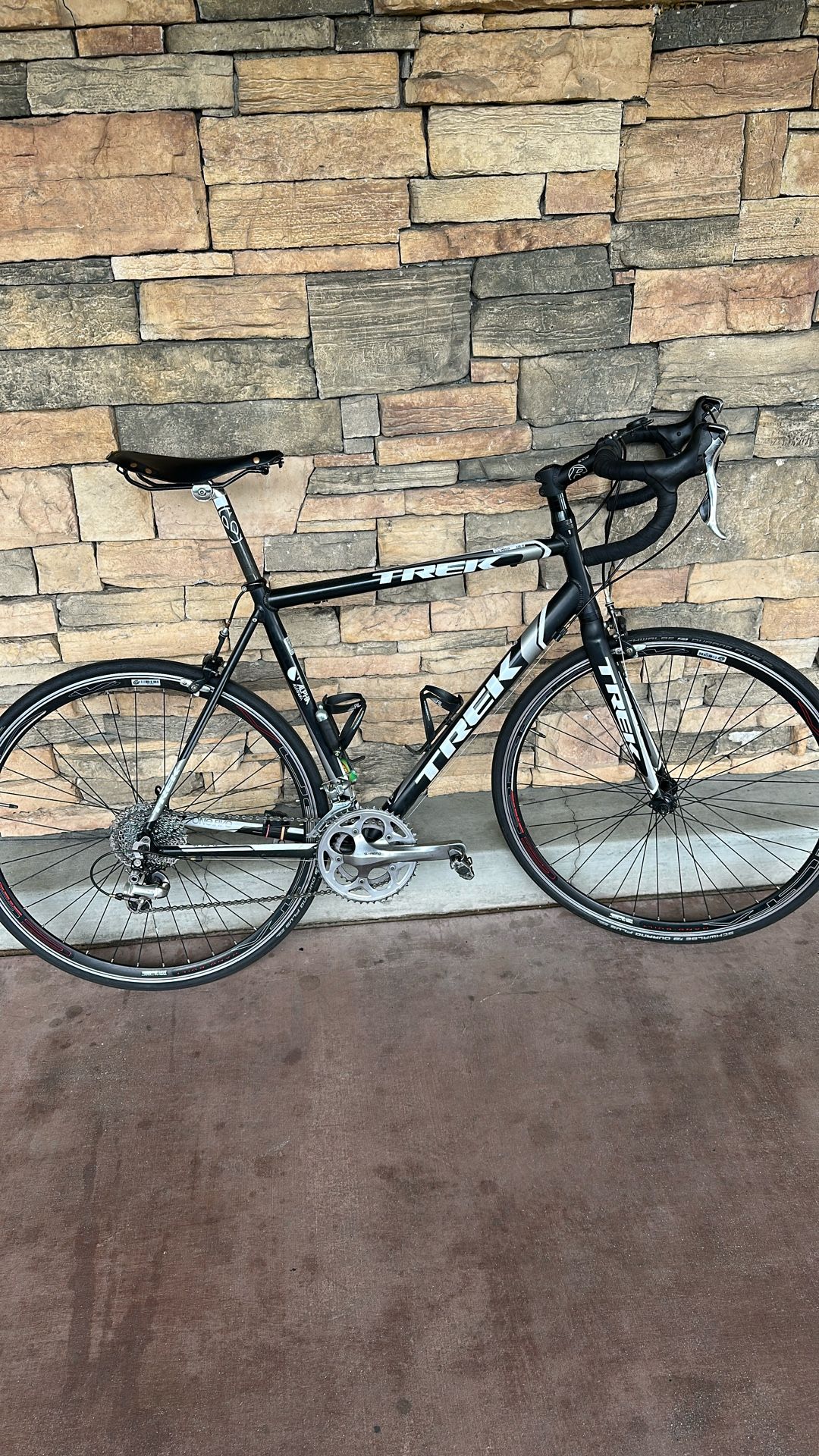 TREK ALPHA 1.5 ROAD BIKE