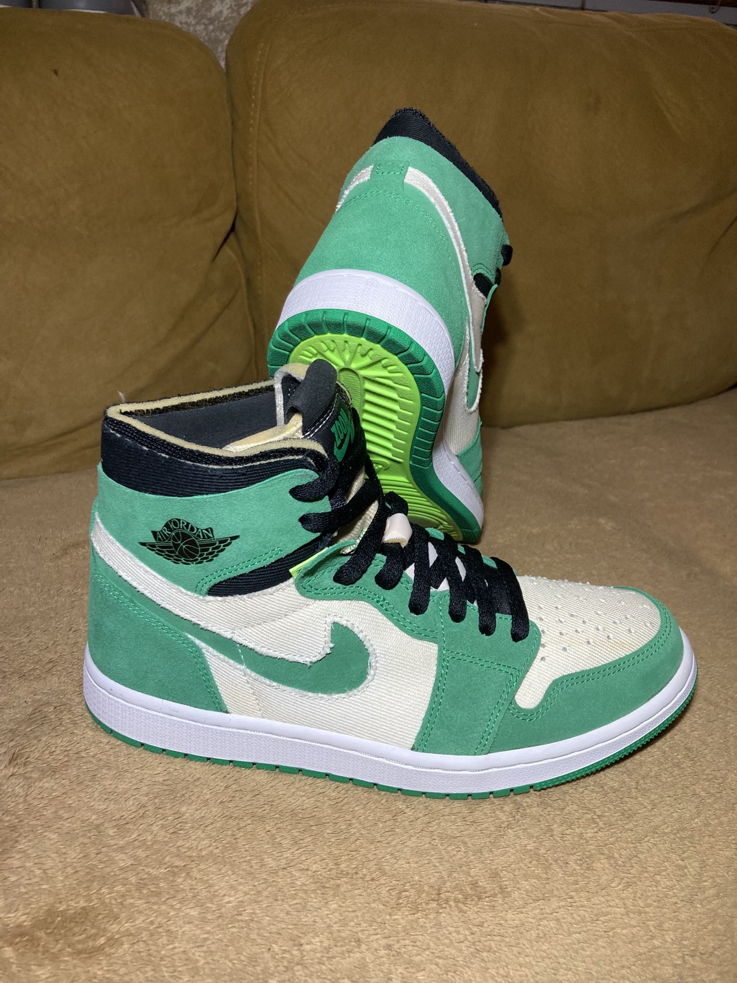 Air Jordan 1 Zoom CMFT Stadium Green