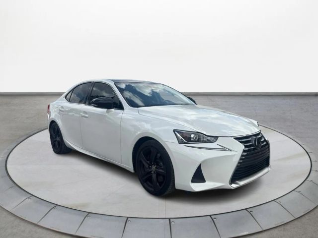 2017 Lexus IS