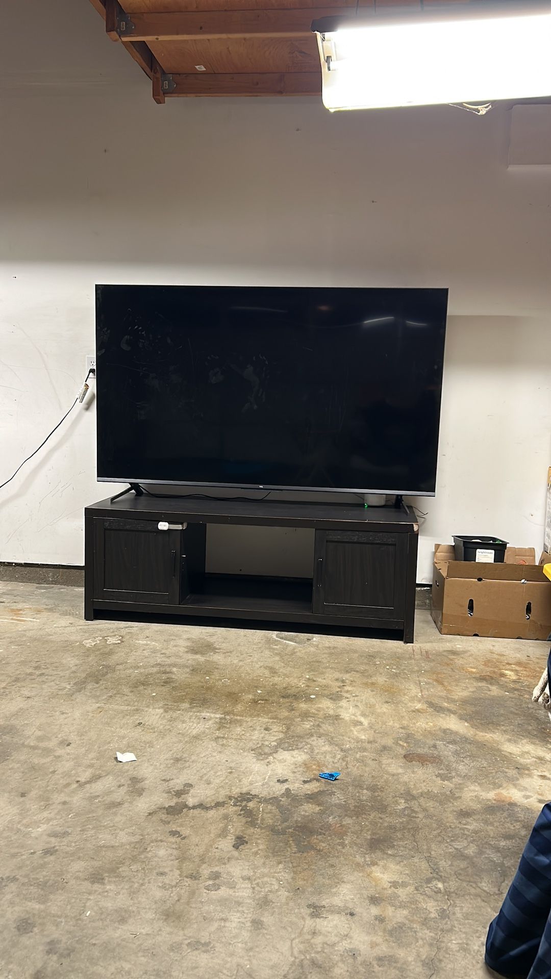 75” TCL TV