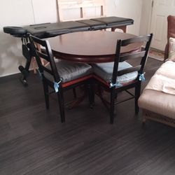 Dinning Room Table and 2 chairs/cushions