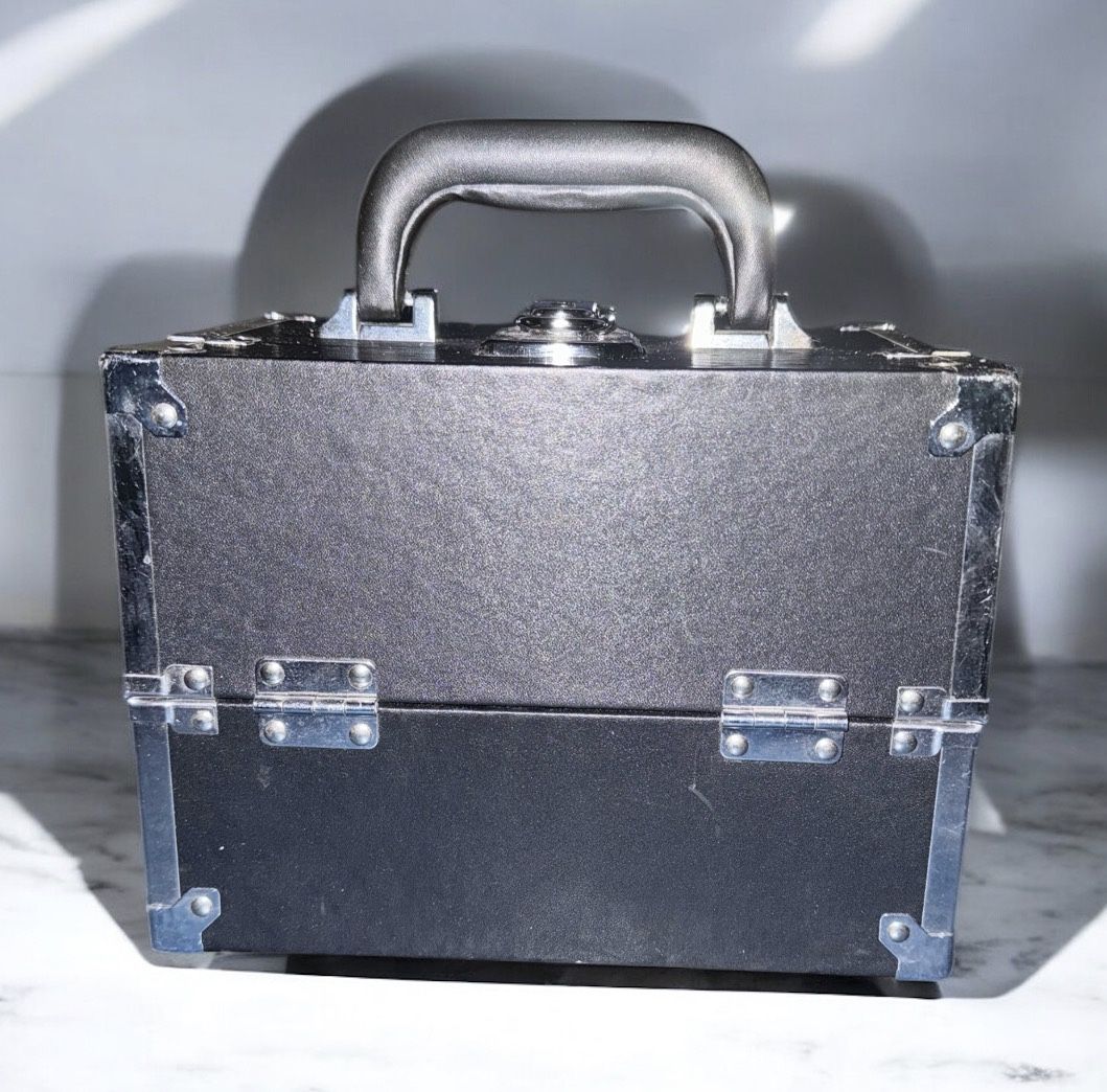 Caboodles Large Primped and Primed Train Case