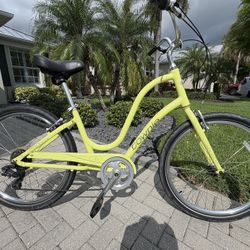 ELECTRA TOWNIE 7D Low Stepthrough Bike